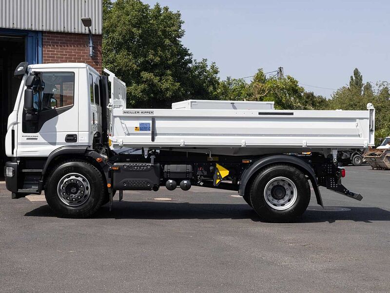 Iveco EuroCargo ML180E32K 3 Seiten Kipper