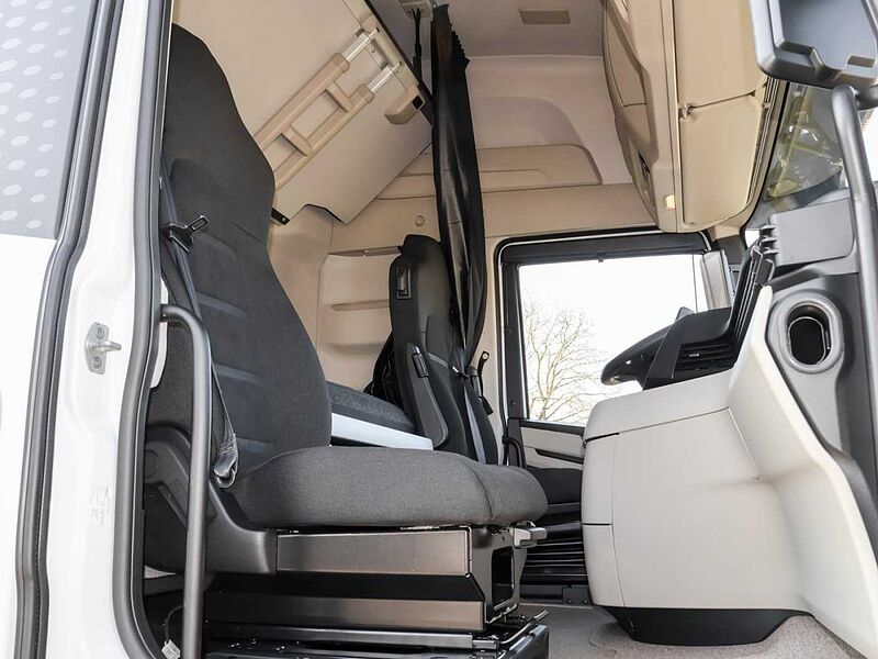 Iveco S-Way AS440S50T/P Sattelzugmaschine