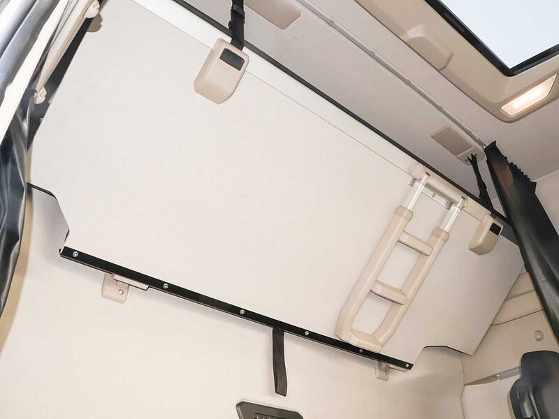 Iveco S-Way AS440S50T/P Sattelzugmaschine